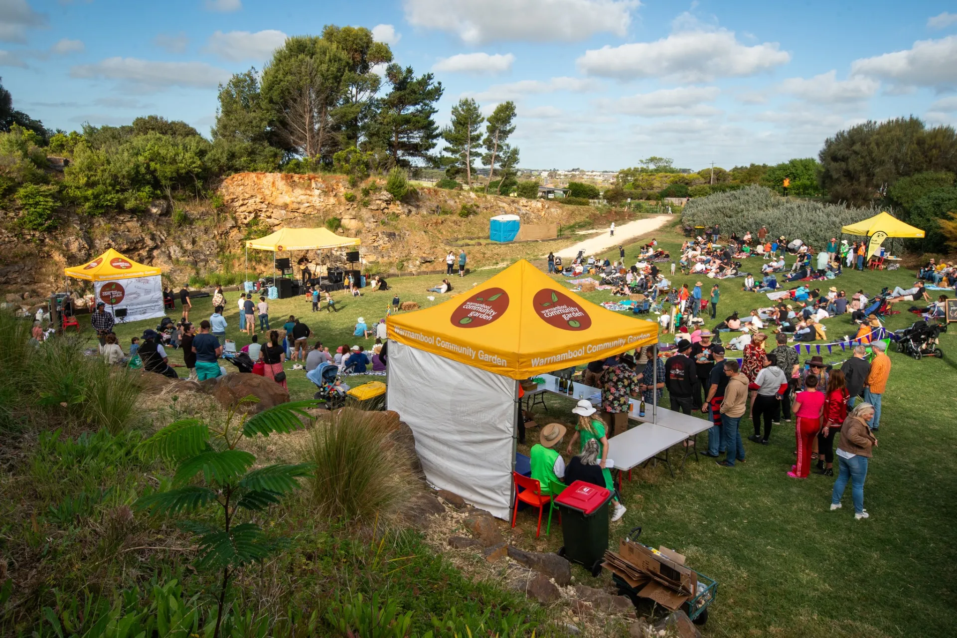 Performance at the Communith Gardens